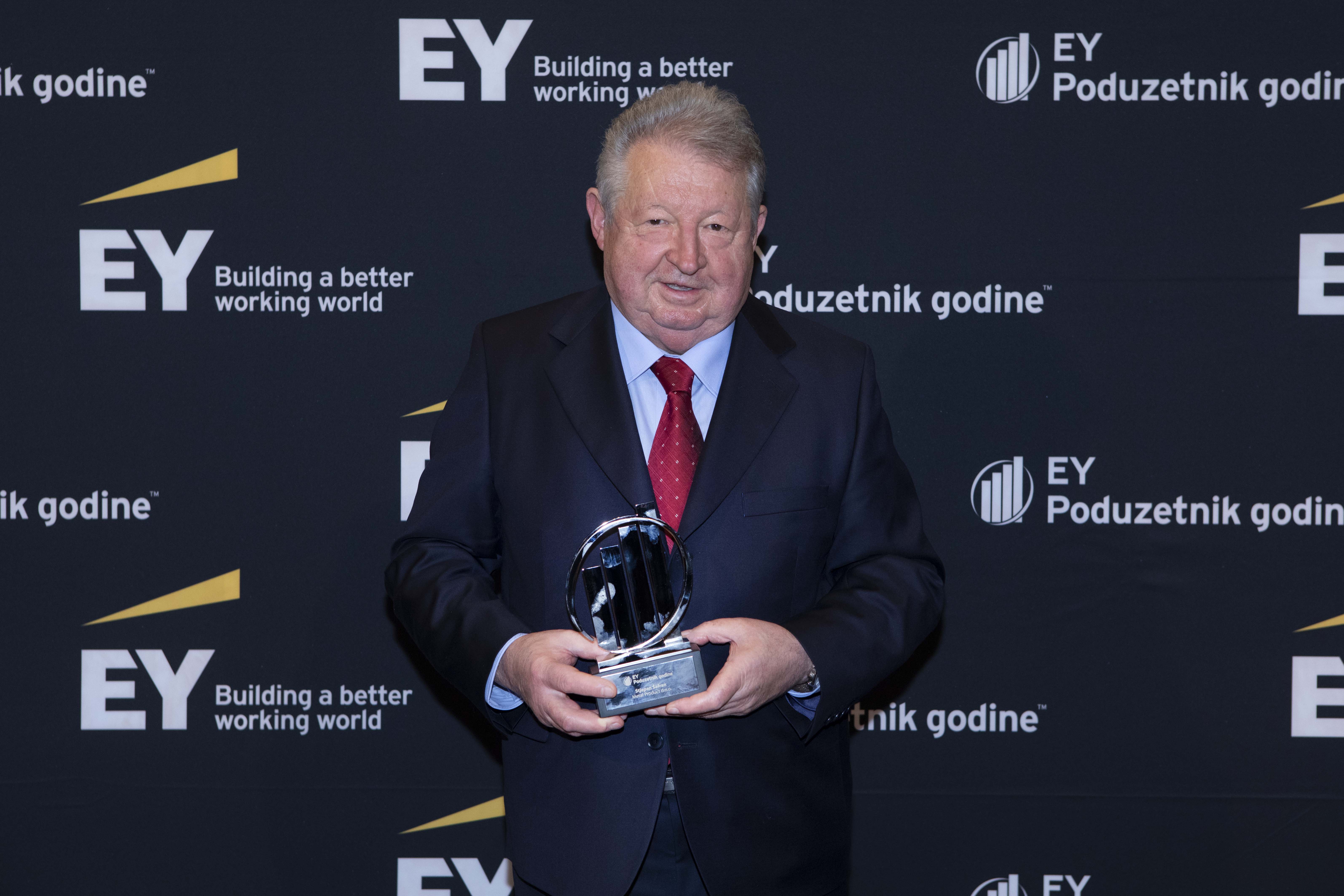 Award EY Entrpreneur of the year
